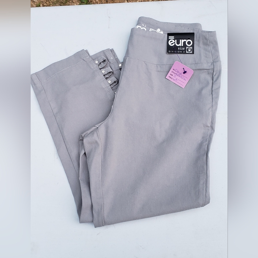 NWT Euro Brand Capris Never Worn NWTs Size 2